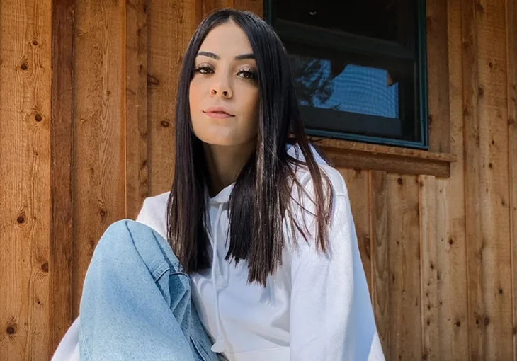 Sabina Hidalgo é internada e avisa fãs que vai dar um tempo nas redes sociais!