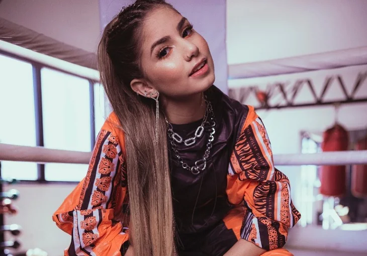 Com participação especial de vários influencers, Gabyy Souza lança clipe de ‘Bole Bole’!