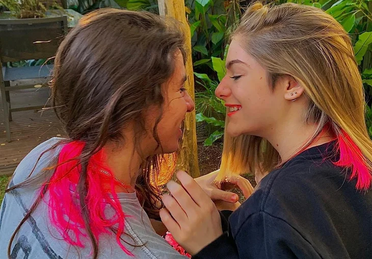 Como conheceu o boy? Teve pedido de namoro? Valentina Schulz conta tudo sobre seu relacionamento!