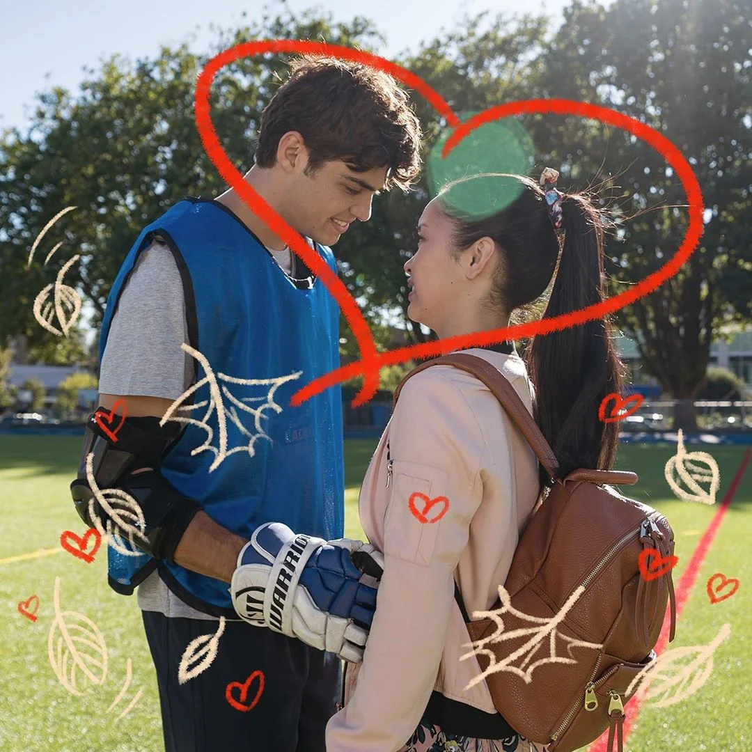 Lana Condor e Noah Centineo mostram bastidores das regravações do terceiro filme de ‘Para Todos os Garotos’