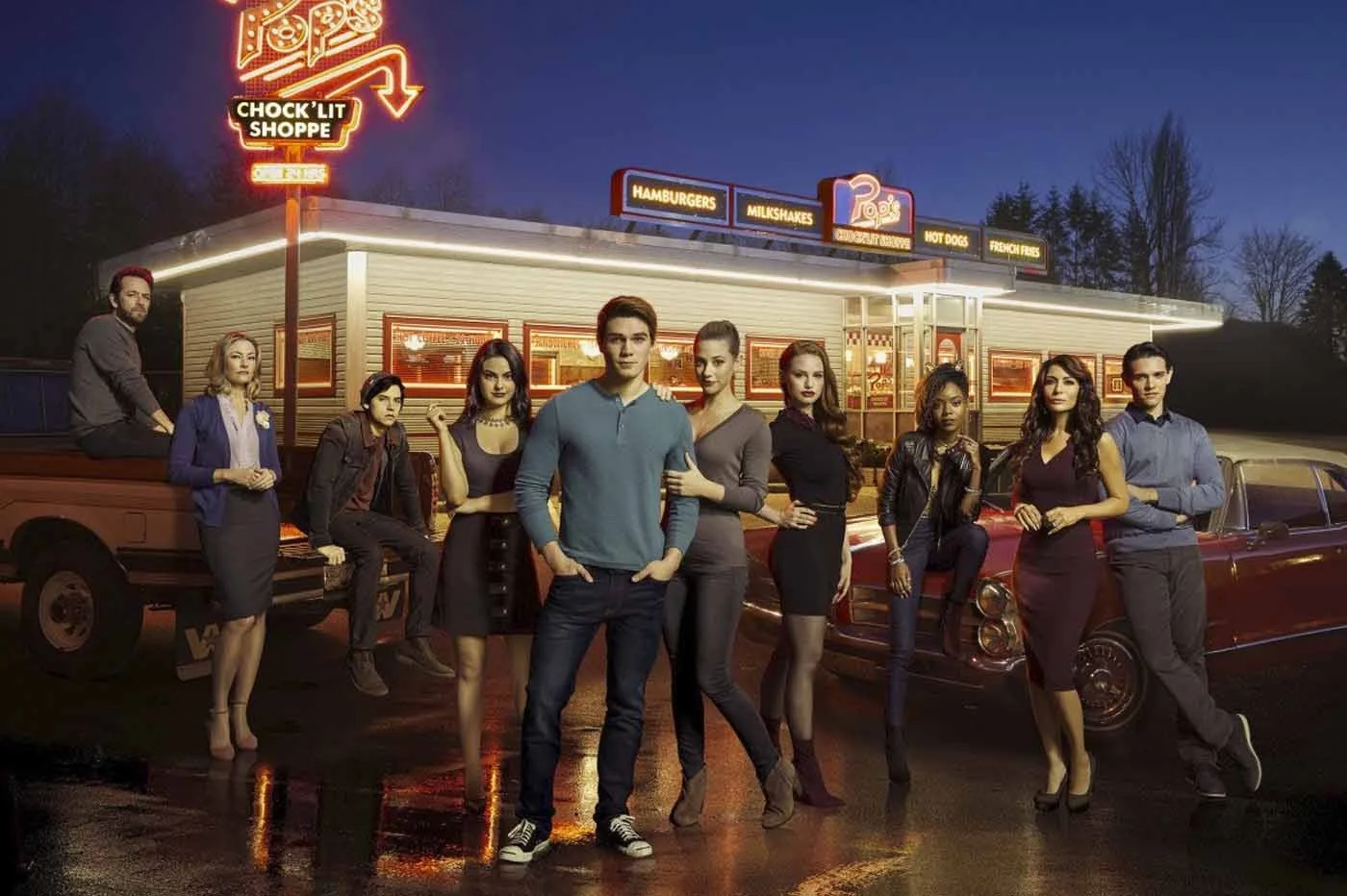 Atriz de ‘Riverdale’ como agente secreta na vida real? Vem cá que te explicamos!