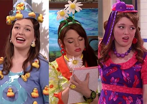Harper? Jennifer Stone relembra os looks icônicos de sua personagem em ‘Os Feiticeiros de Waverly Place‘