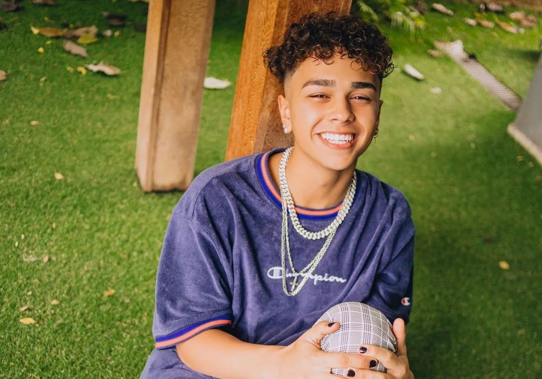 Clipe novo! Pepê Barbosa revela detalhes do vídeo de ‘Mandar Vazar’!