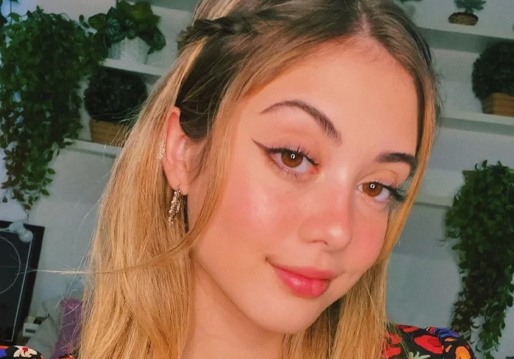 A Ananda colocou diversos piercings e você precisa ver o resultado!