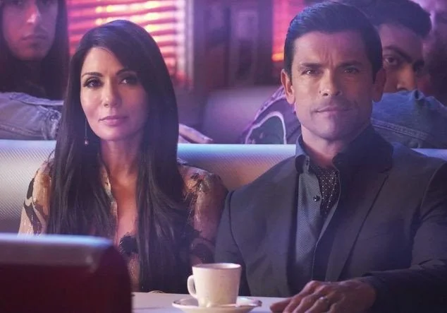 Relacionamento de Hermione e Hiram quase fez  Marisol Nichols desistir de ‘Riverdale’! Entenda