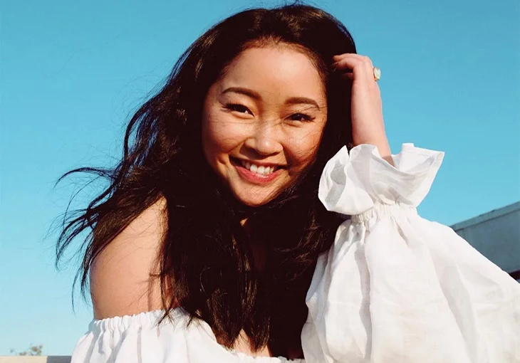 Fãs, Noah Centineo e pastel: Lana Condor publica vlog fofo sobre sua passagem pelo Brasil!