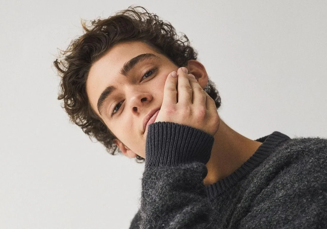 “Cada música é uma história verdadeira”, diz Joshua Bassett sobre novo EP!