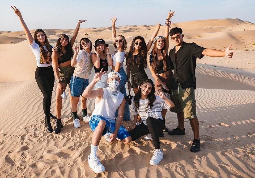 Com cores e participação dos fãs, Now United lança o clipe de ‘Paradise’!