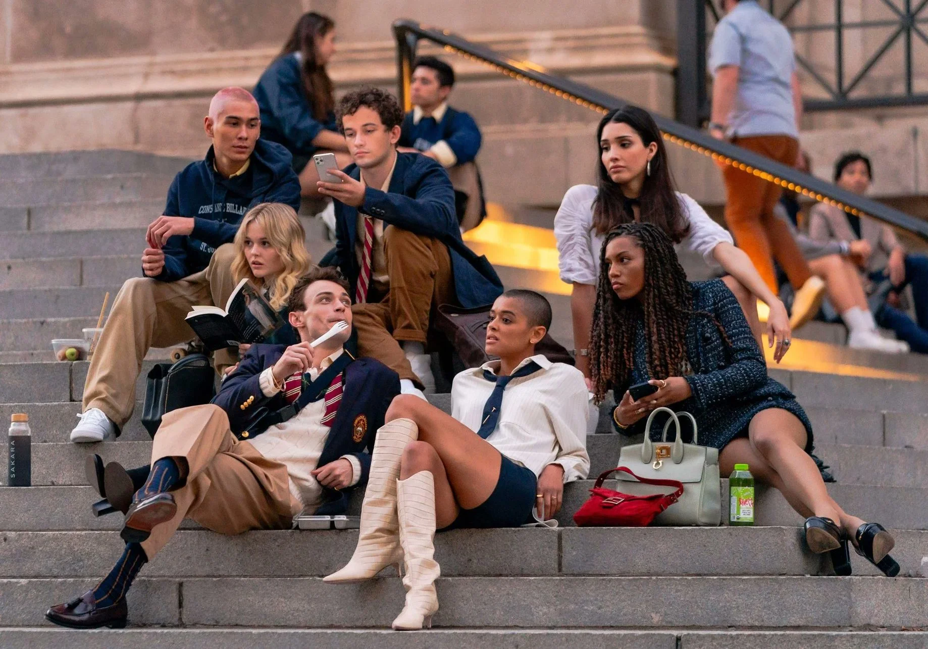Novos spoilers de ‘Gossip Girl’ são liberados e precisamos dessa série pra ontem! Vem ver