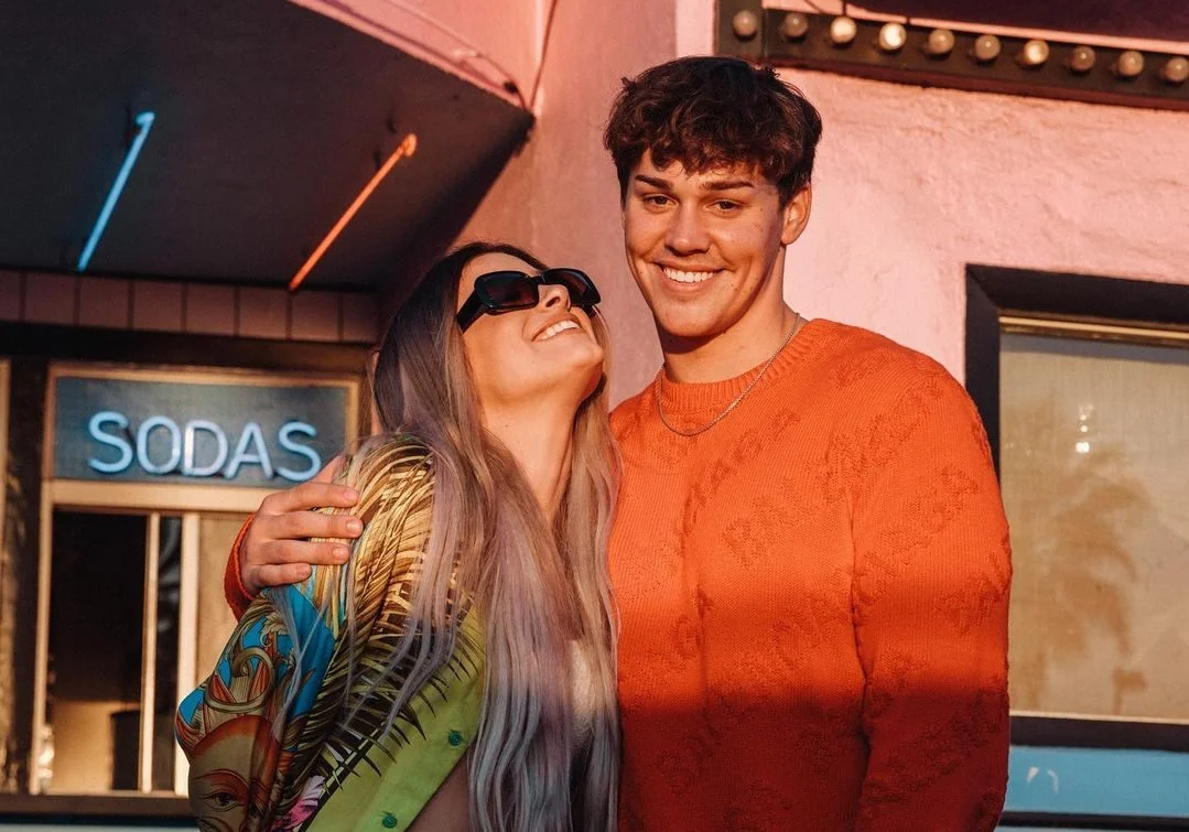 Dixie e Noah nos bastidores de ‘One Whole Day’ é a coisa mais fofa que você vai ver hoje!