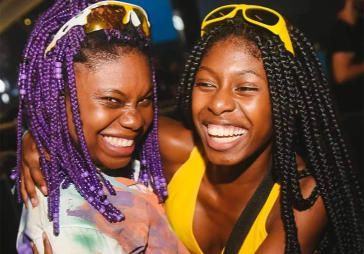 MC Soffia sofre racismo e sua mãe desabafa: “Não posso me calar, racismo é crime”