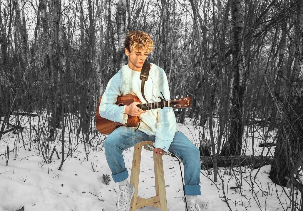 Josh Beauchamp escolhe música de Justin Bieber para seu primeiro cover solo! Vem ouvir