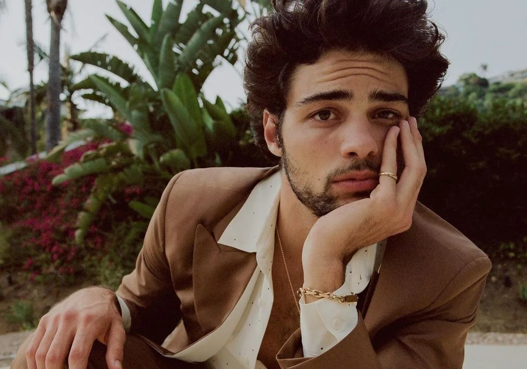 Lanterna queimada? Noah Centineo conta bastidor sobre ‘Para Todos os Garotos 2’ e revela cena deletada!