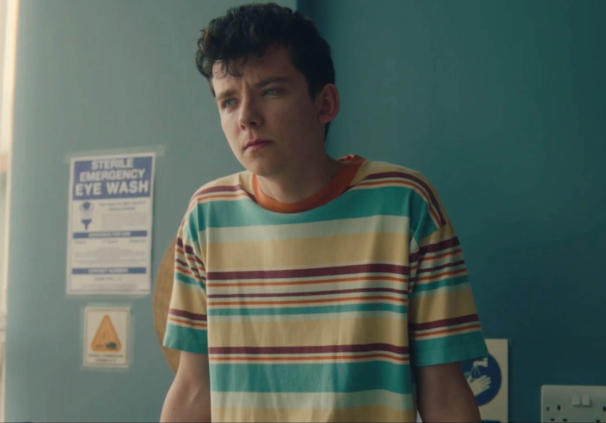 Asa Butterfield revela que haverá salto temporal na terceira temporada de ‘Sex Education’!