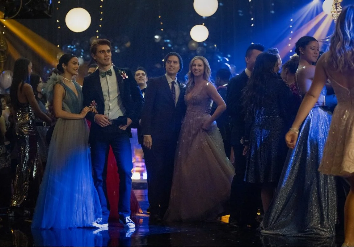 ‘Riverdale’: KJ Apa conta motivo da reunião dos personagens após salto temporal!