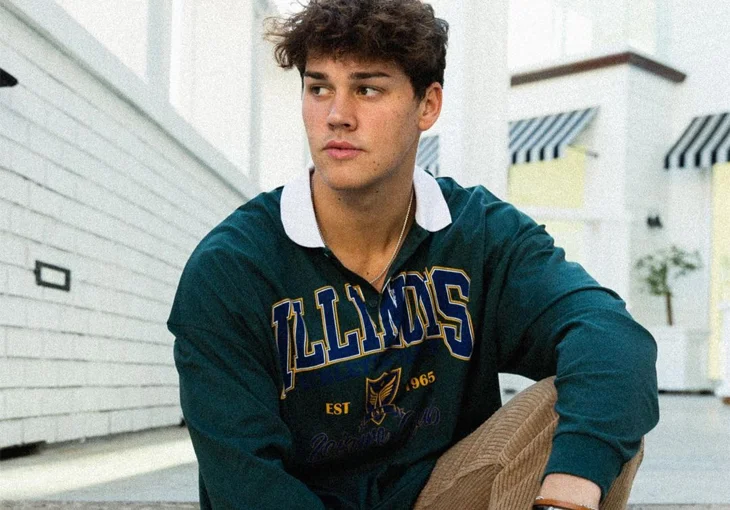 Noah Beck fala sobre viagem polêmica com Charli e Dixie D’Amelio e outros TikTokers: “Éramos só nós”