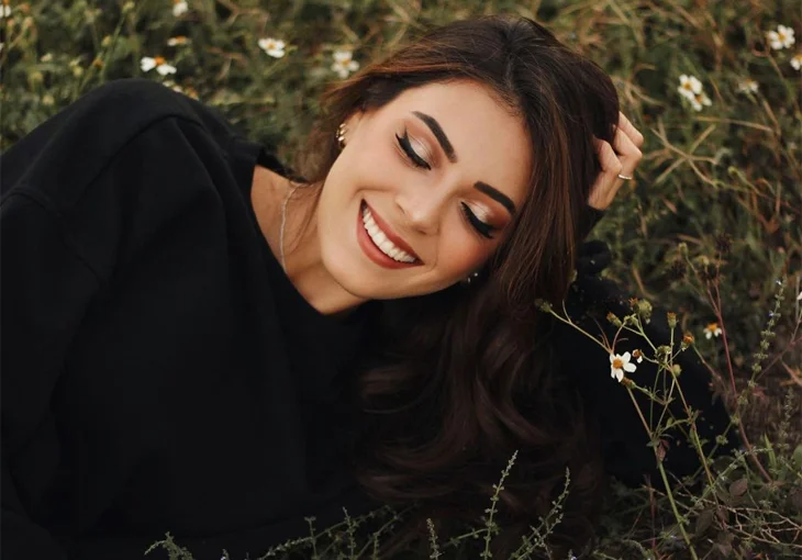 Você precisa ver a Sabina Hidalgo fazendo um challenge de músicas brasileiras no TikTok!