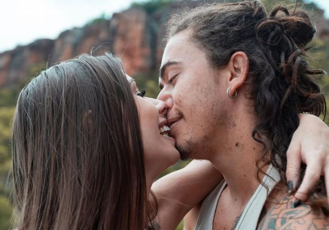 A internet está achando que Whindersson Nunes e Maria Lina não estão na mesma vibe por conta desse vídeo! Entenda