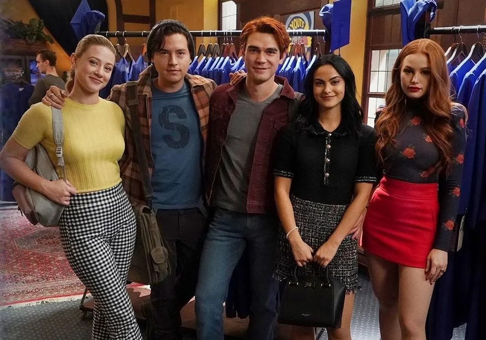 6ª temporada check! ‘Riverdale’ é renovada pela CW junto de outras onze séries