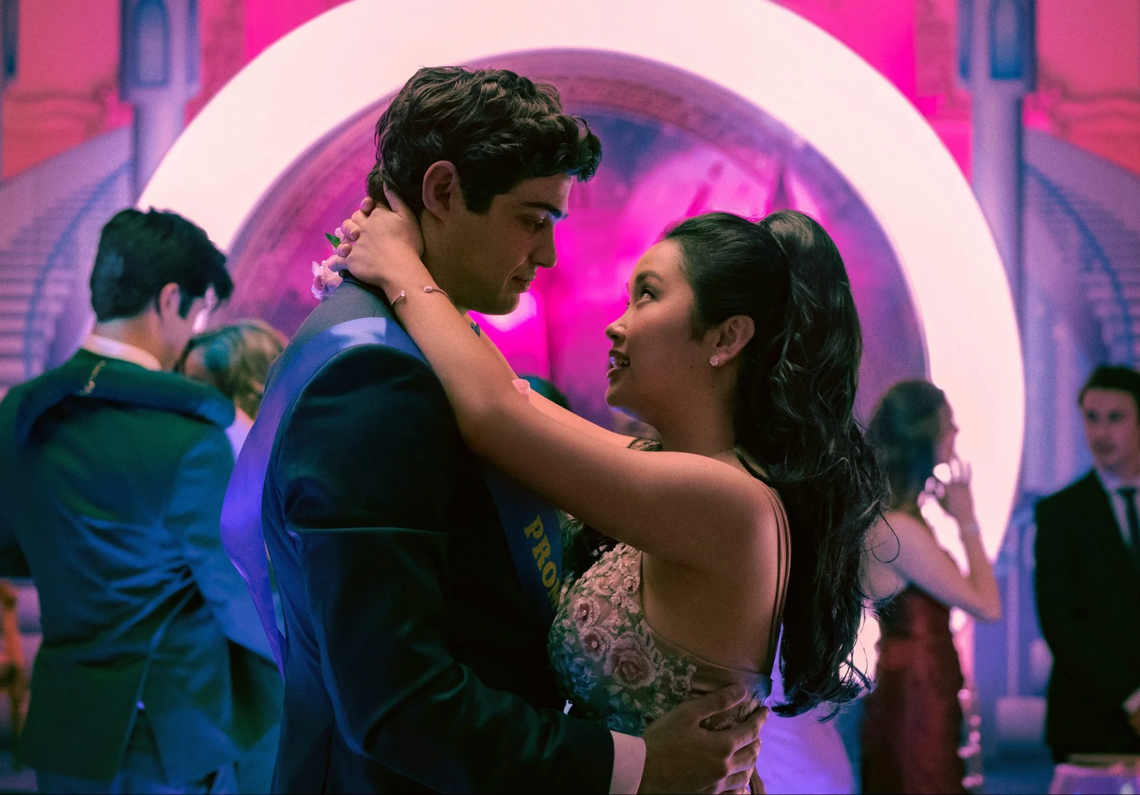 O FT já assistiu ‘Para Todos os Garotos: Agora e Para Sempre’! Tudo o que vocês podem esperar desse final