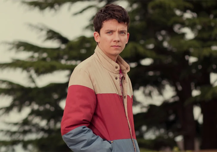 Asa Butterfield elogia roteiro de ‘Sex Education 3’: “Fiquei surpreso com o rumo da história”