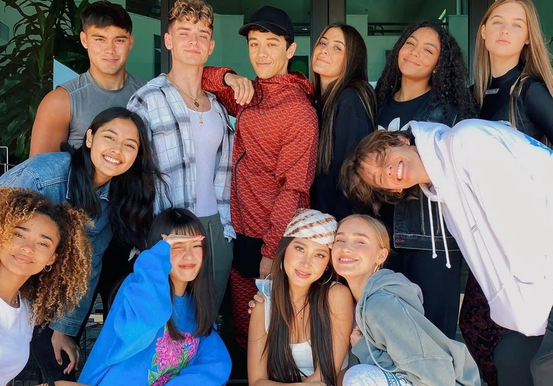 Now United libera spoiler do 18º integrante e já queremos muito conhecer esse boy!