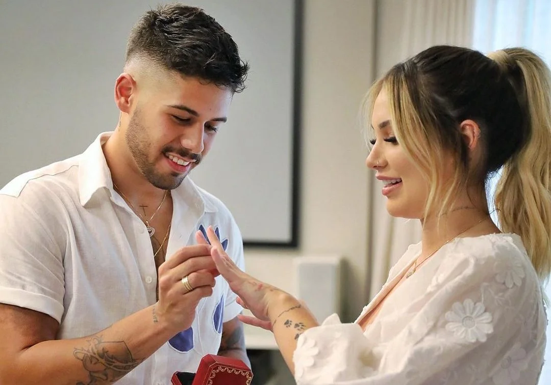 O casamento veio! Virginia grava vlog mostrando detalhes do dia especial e momento do ‘sim’