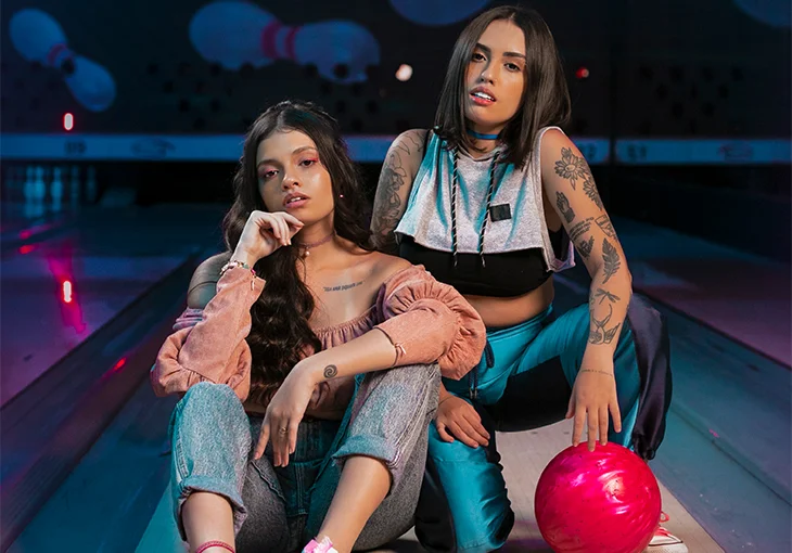 ‘Beijei Meu Ex, E Agora?’: Com nova música, Carol & Vitória te contam o que fazer nessa situação!