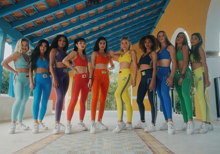 Uma obra de arte! Com imagens incríveis do grupo no México e muita dança, Now United lança ‘Turn It Up’!