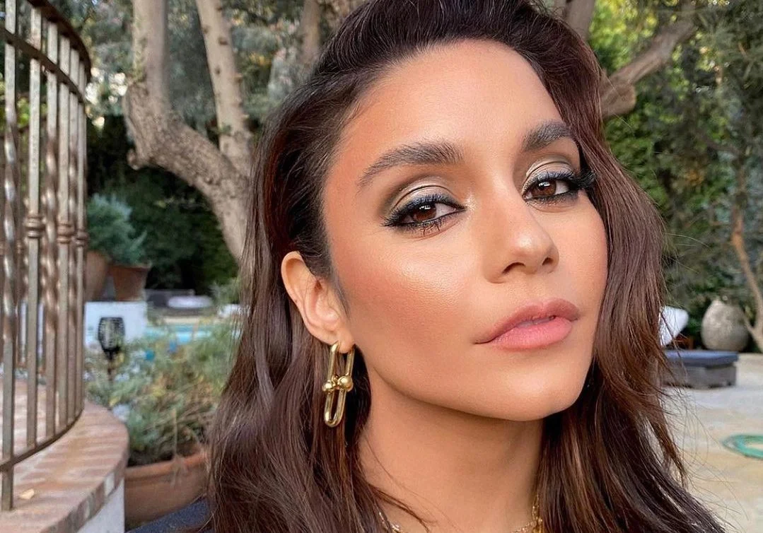 Novo single? Vanessa Hudgens pode estar retomando sua carreira musical e temos provas
