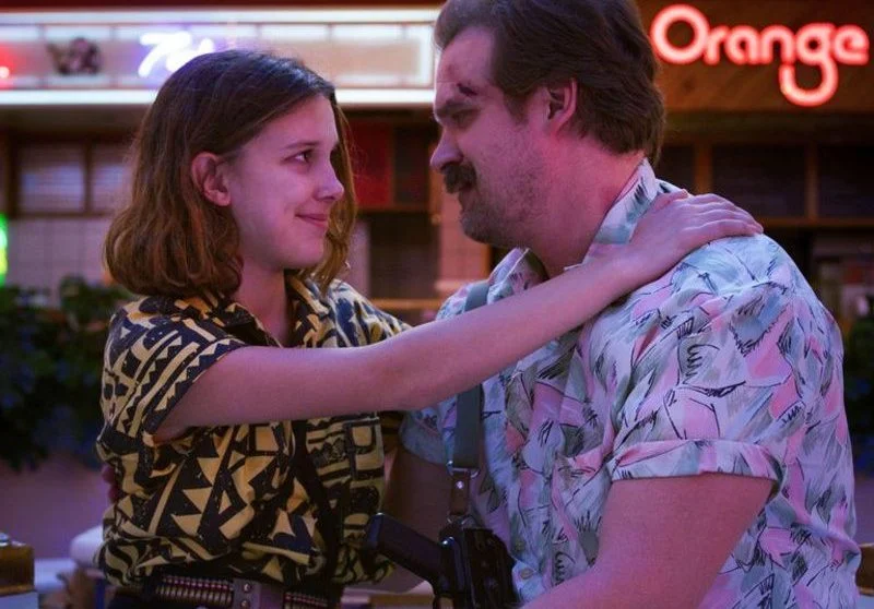 Sem spoiler! Millie Bobby Brown impede David Harbour de dar detalhes sobre a 4ª temporada de ‘Stranger Things’