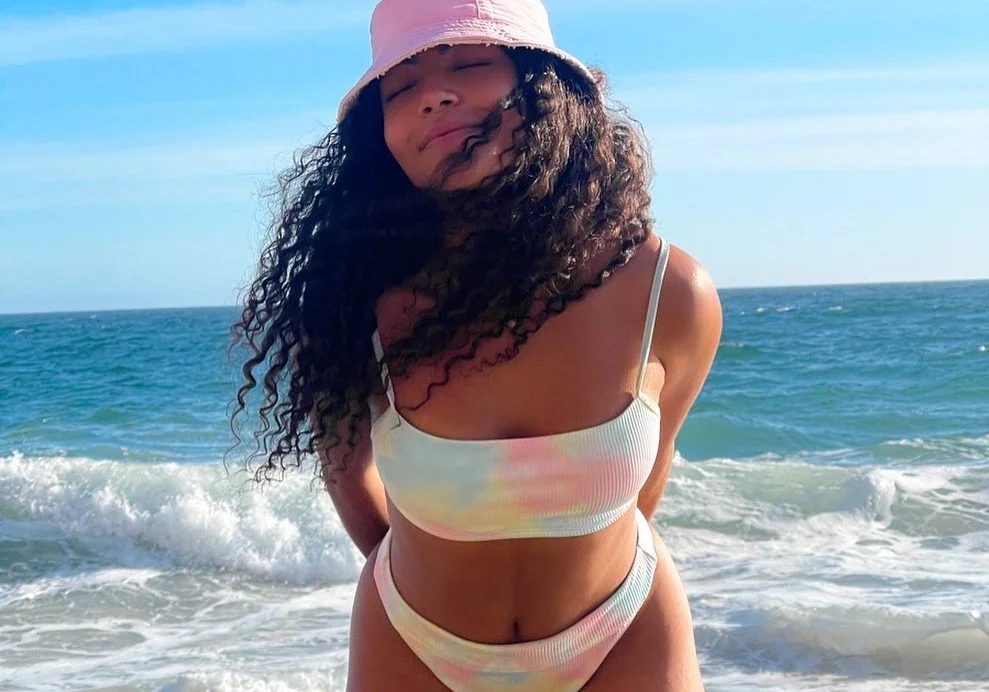 Boy misterioso! Any Gabrielly revela que já recebeu cantada de famoso durante live