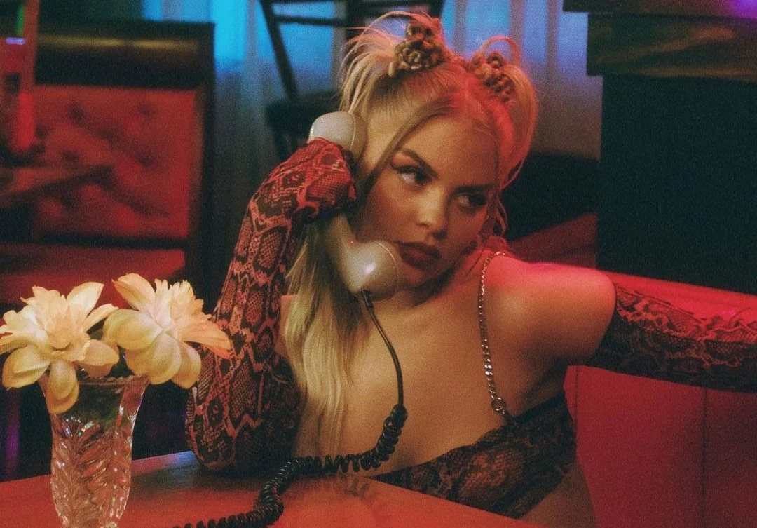 Luísa Sonza assume ser bissexual e abre o jogo sobre inseguranças: “Já tive tanto medo de ser quem eu sou”