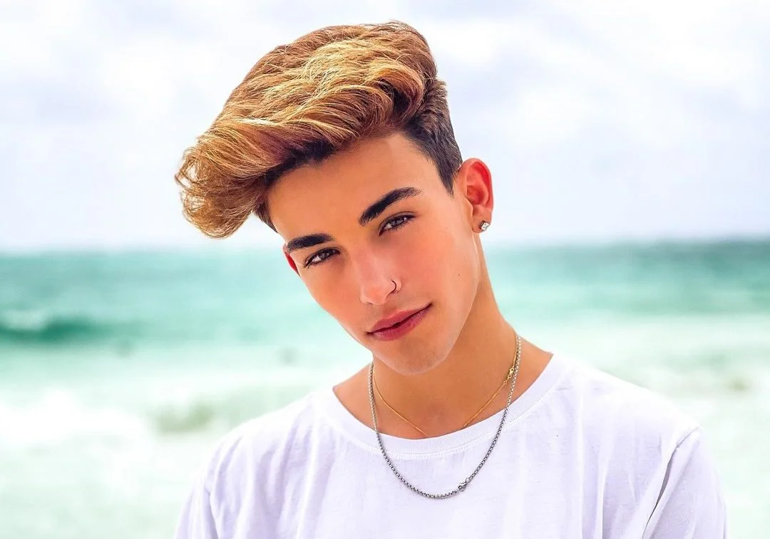 Cadê o Alex? Boy não se encontrará tão cedo com o Now United e explica o porquê