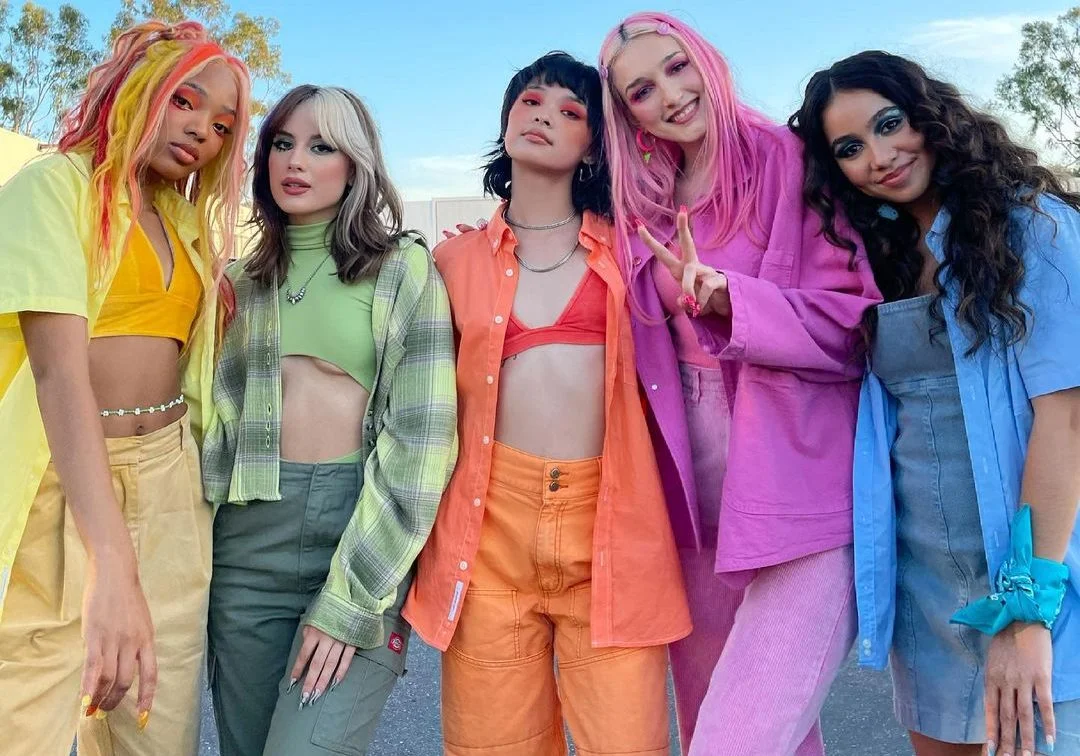 Hino pop: meninas do Boys World lançam clipe de “All Me” e entregam tudo! Vem assistir
