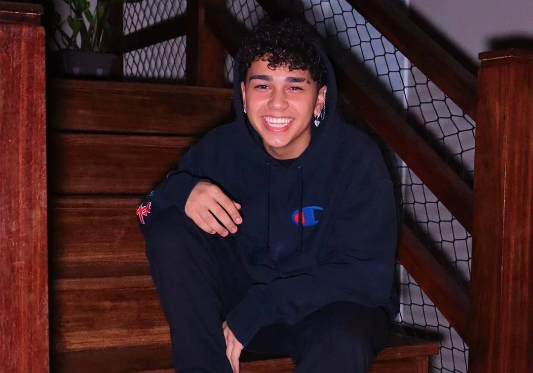 Rei do passinho! Pepê Barbosa fala sobre a importância da dança na sua vida: “É o que me deixa feliz”