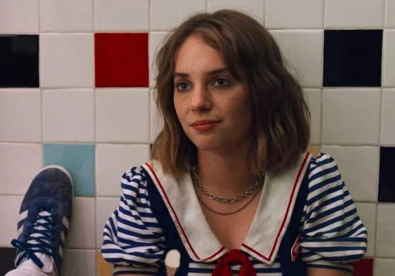 “É uma honra poder fazer parte disso”: Maya Hawke fala sobre Robin na 4ª temporada de ‘Stranger Things’