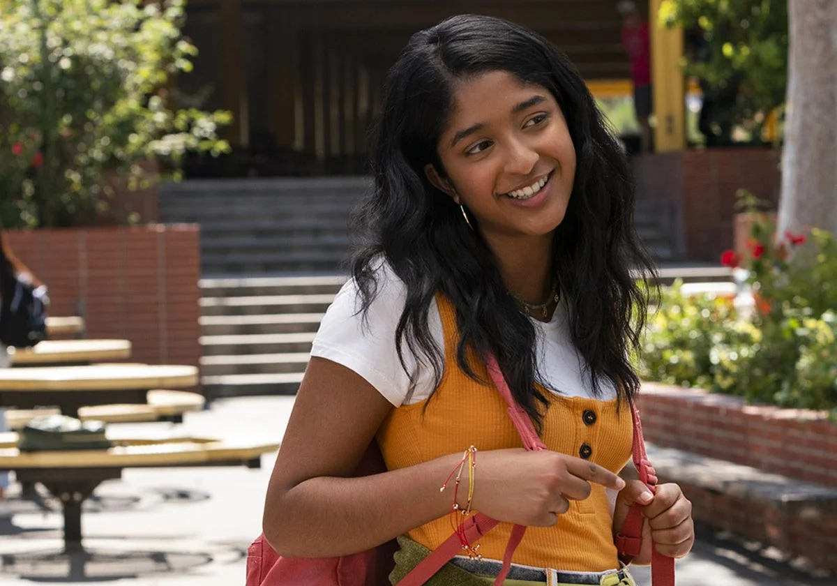 Estrela! Maitreyi Ramakrishnan será a protagonista de nova comédia romântica da Netflix
