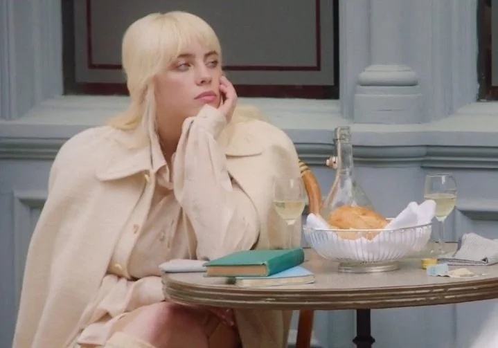 ‘Prime Day Show’: Billie Eilish divulga vídeo dos bastidores da sua performance! Confira