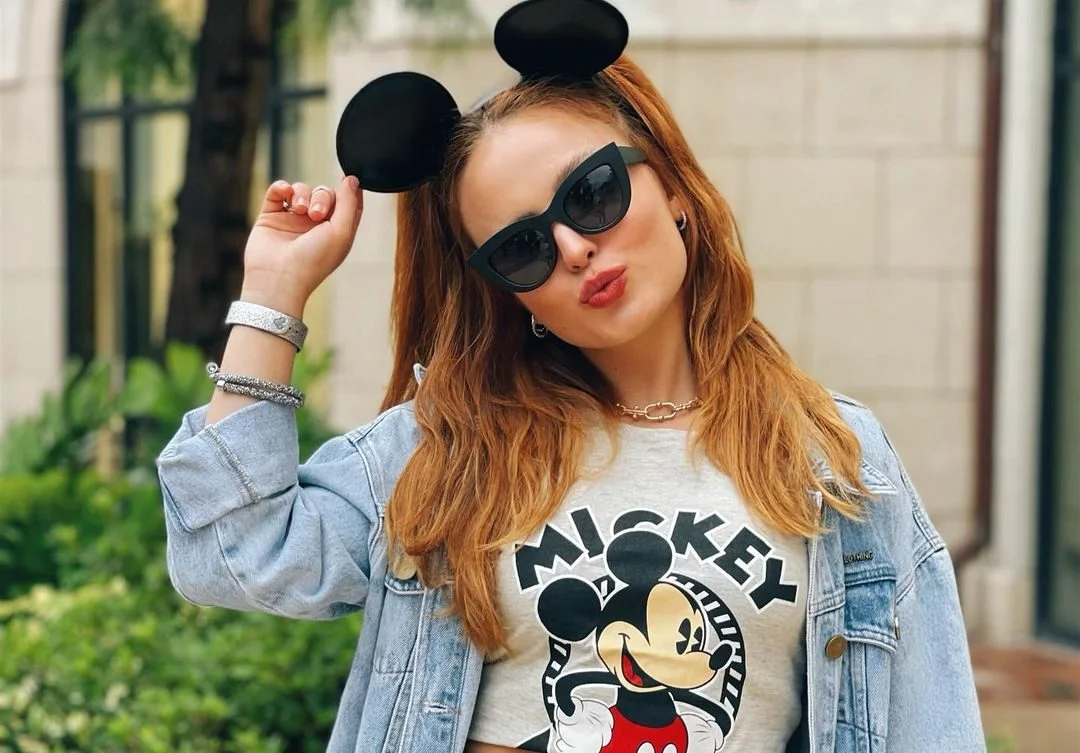 Treta na Disney! Larissa Manoela leva unfollow da mãe e se pronuncia sobre rumores de namoro com amiga