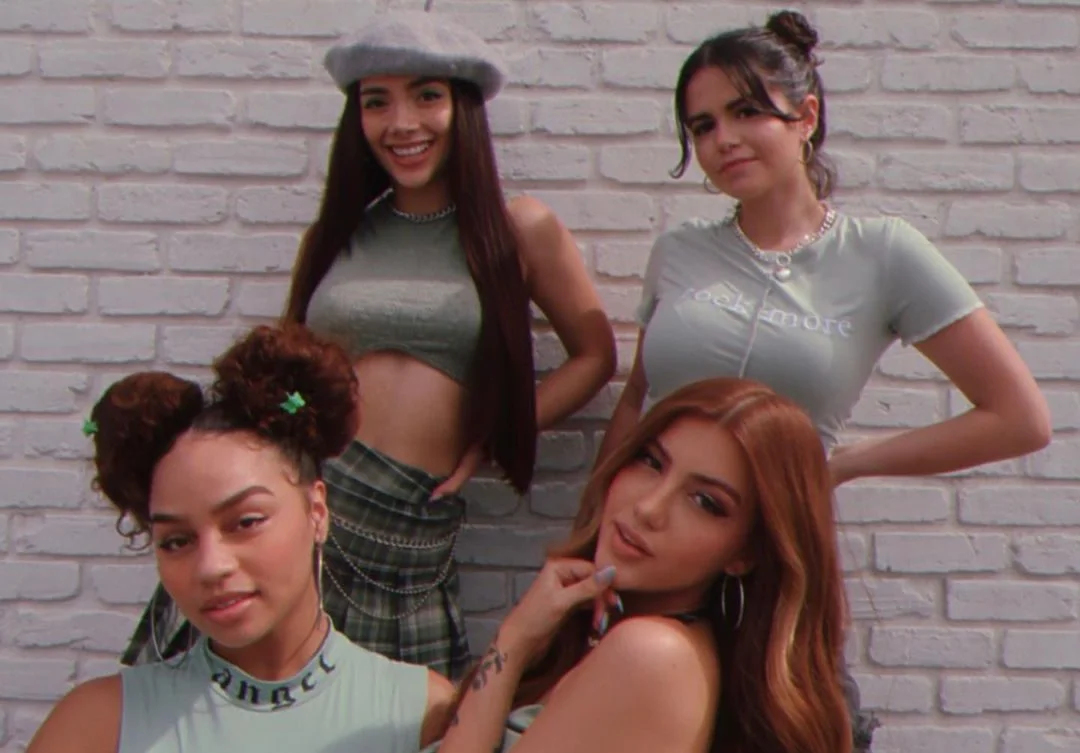 V5 agora é Angel22! Sofia Oliveira conta tudo sobre a mudança do nome do grupo