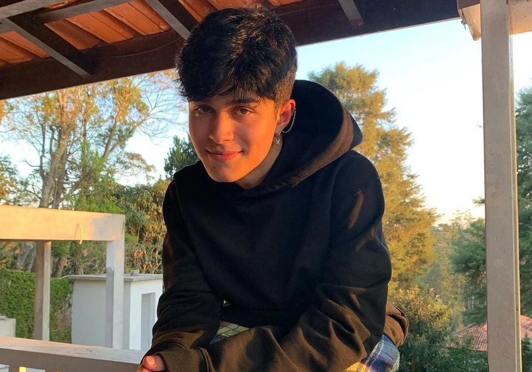 JP Mota se pronuncia após vídeo polêmico: “Só queria enaltecer ela”