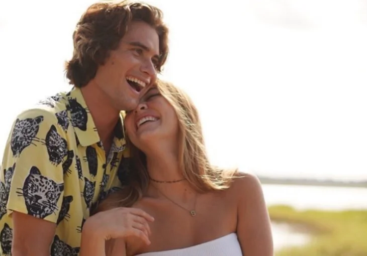 Sigilosos! Madelyn Cline e Chase Stokes, de ‘Outer Banks’, revelam porque esconderam o namoro