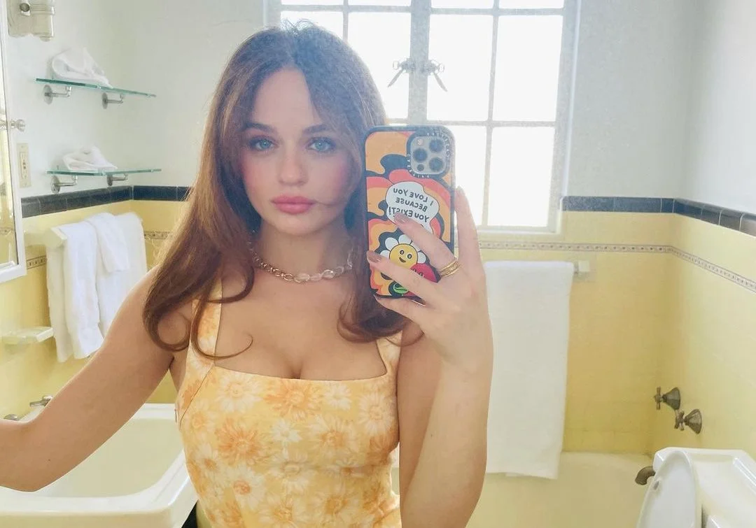 Beijo ou dança? Descubra qual é a cena favorita de Joey King na trilogia de ‘A Barraca do Beijo’