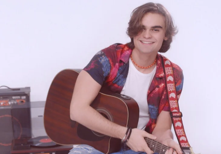 Rob Miranda se declara no clipe da música dançante ‘I’ve Been Saying’! Confira