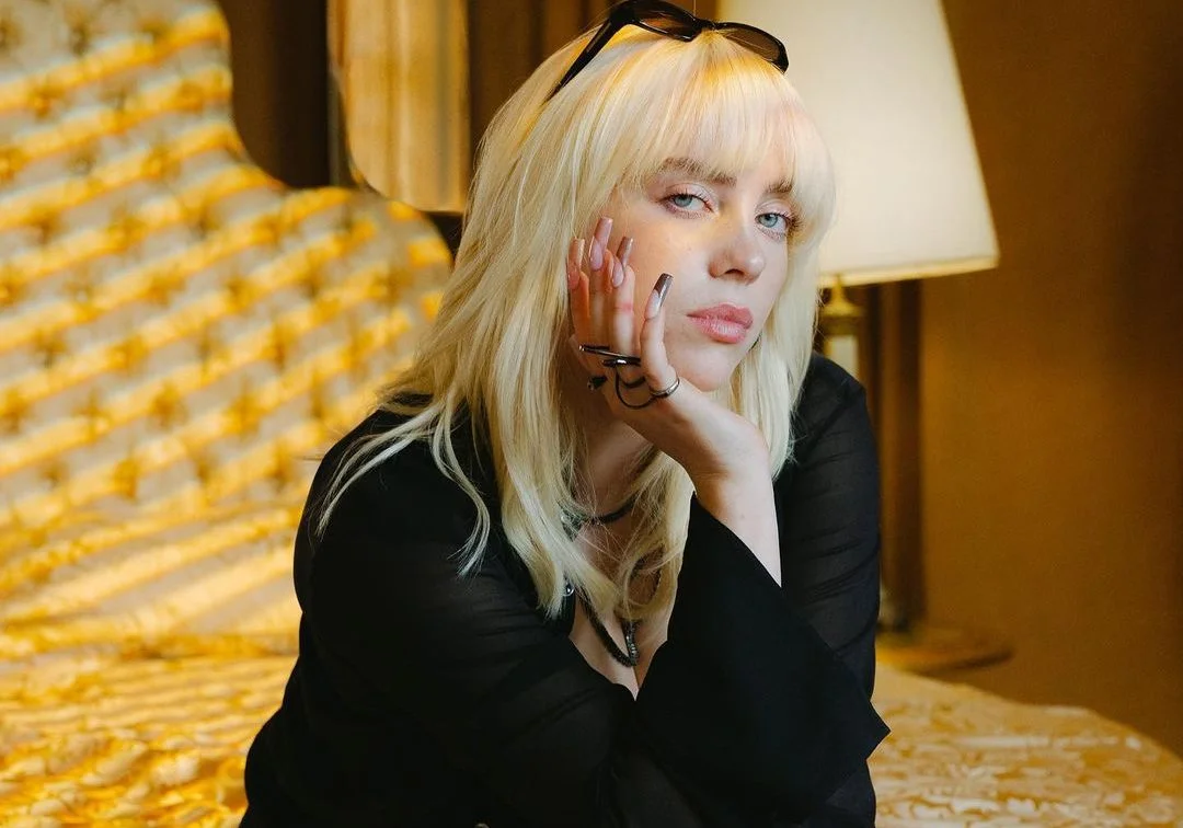 ‘Happier Than Ever’: Billie Eilish faz performance intimista de músicas do álbum!