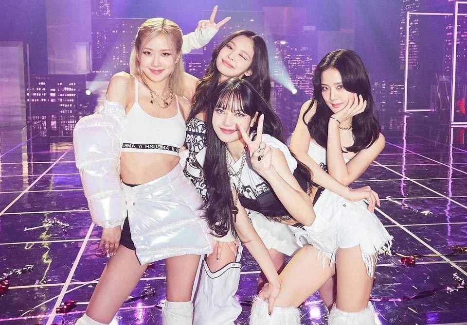 Rainhas! ‘BLACKPINK: The Movie’ conquista marco impressionante após chegar aos cinemas