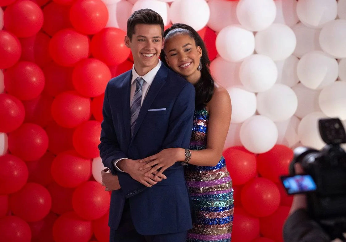 Cadê o beijo? Criador de ‘HSMTMTS’ explica o final decepcionante de Gina e EJ na 2ª temporada