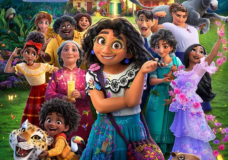 ‘Encanto’: Mirabel tenta encontrar sua magia no primeiro trailer na nova animação da Disney!