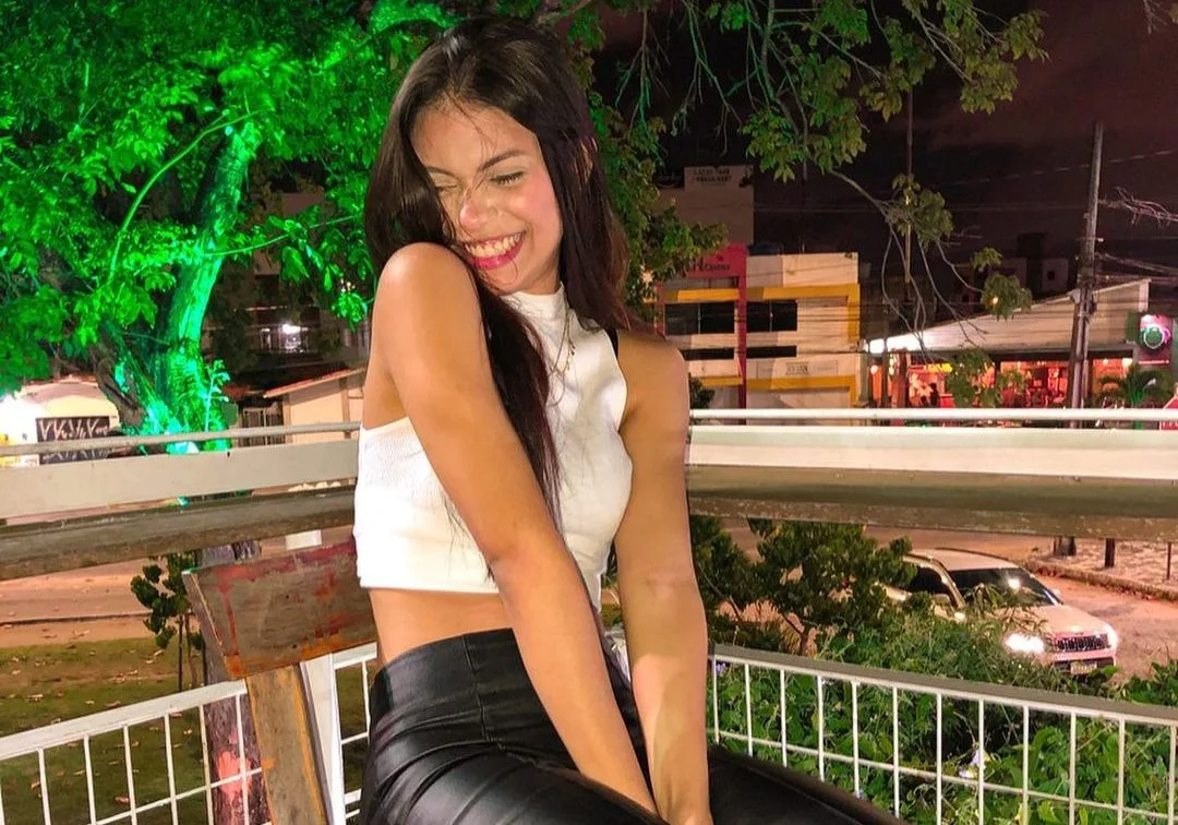 Ana Paula Arcelino é a representante da Paraíba no Festival Teen Live Show 2021!